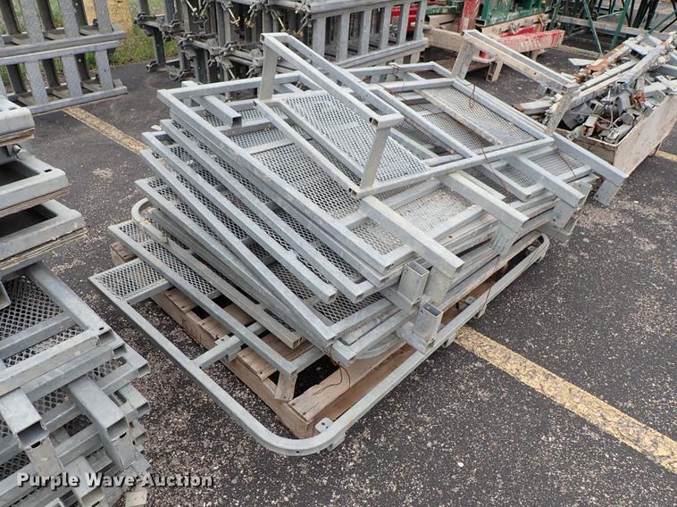 image for item FN9881 Irwin Hydro Mobile P scaffolding