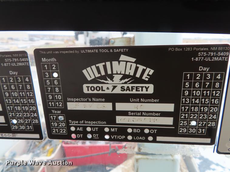 image for item L1477 2006 International 7400 bucket truck