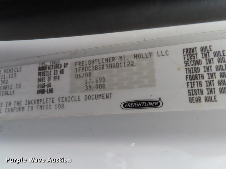 image for item L1478 2009 Freightliner Business Class M2 bucket truck