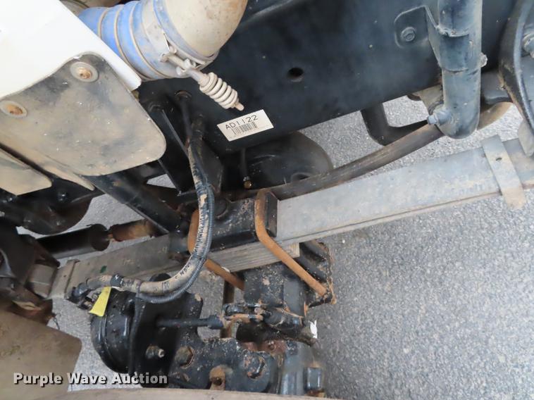 image for item L1478 2009 Freightliner Business Class M2 bucket truck