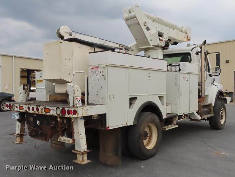image for item L1479 2009 Freightliner Business Class M2 bucket truck