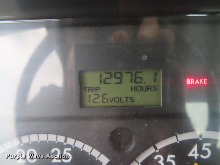 image for item L1479 2009 Freightliner Business Class M2 bucket truck