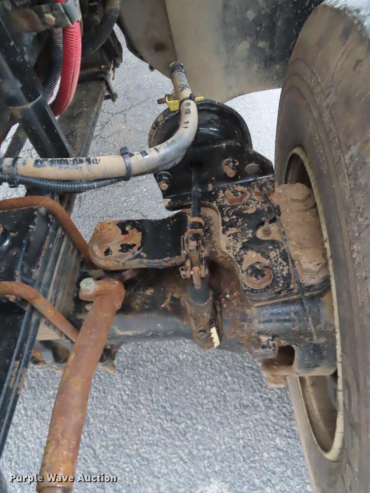 image for item L1479 2009 Freightliner Business Class M2 bucket truck