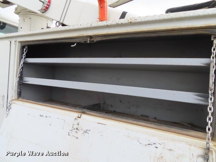 image for item L1479 2009 Freightliner Business Class M2 bucket truck