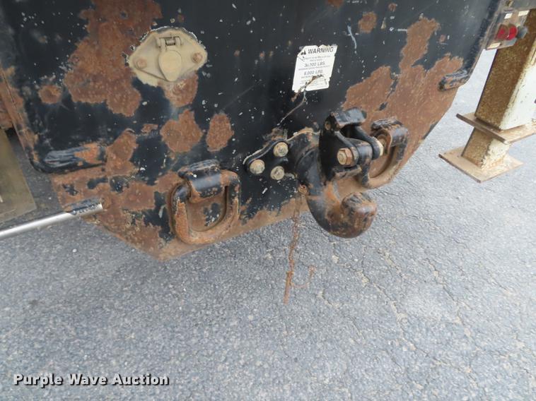 image for item L1479 2009 Freightliner Business Class M2 bucket truck