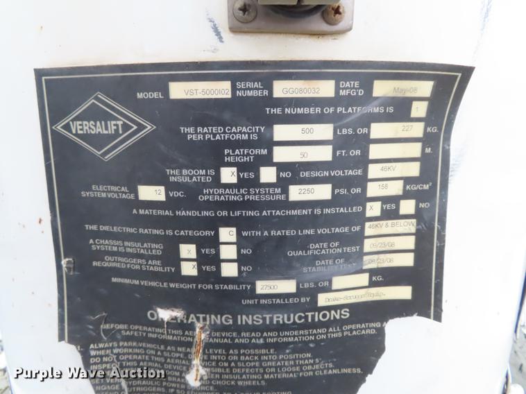 image for item L1479 2009 Freightliner Business Class M2 bucket truck