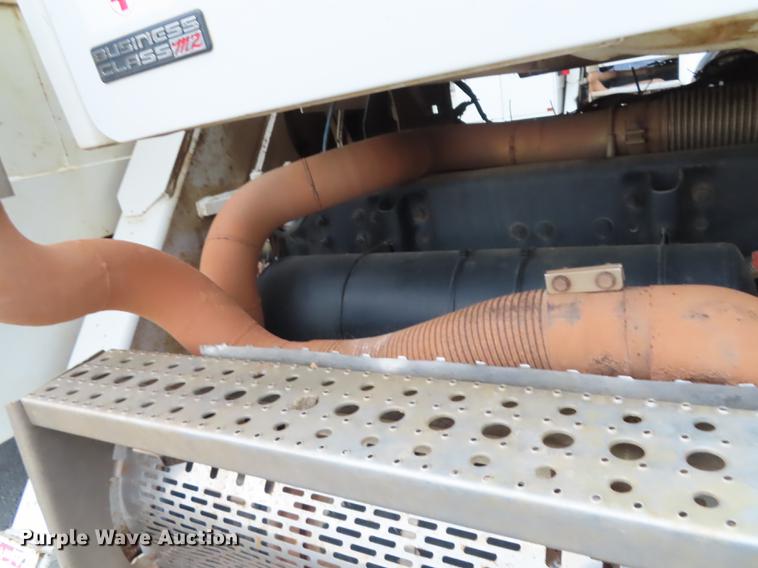 image for item L1479 2009 Freightliner Business Class M2 bucket truck