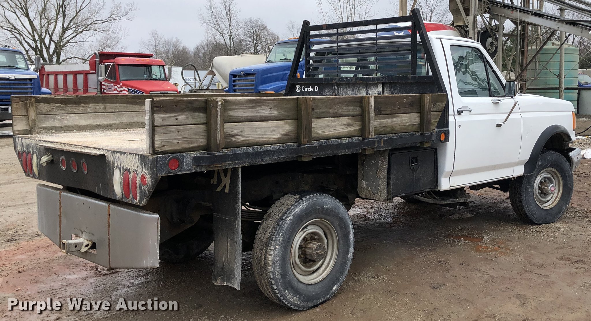 1989 Ford F350 bale bed pickup truck in Springfield, IL Item DC8726 for sale Purple Wave