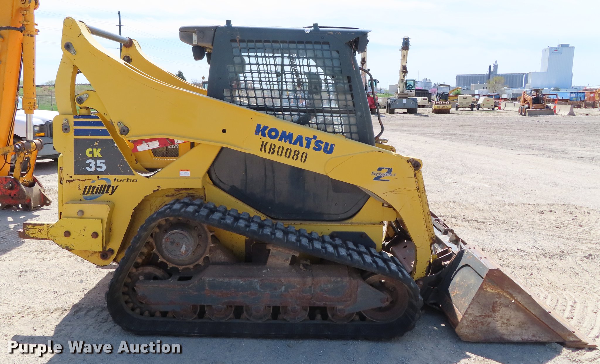 2007 Komatsu CK351 skid steer in Topeka, KS Item DF7809 sold