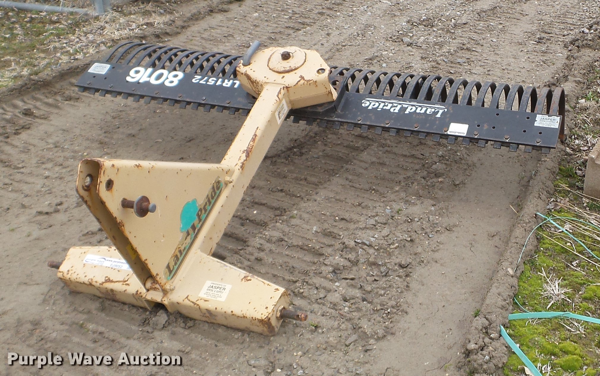 Land Pride landscape rake in Newton, IA Item EJ9052 sold Purple Wave