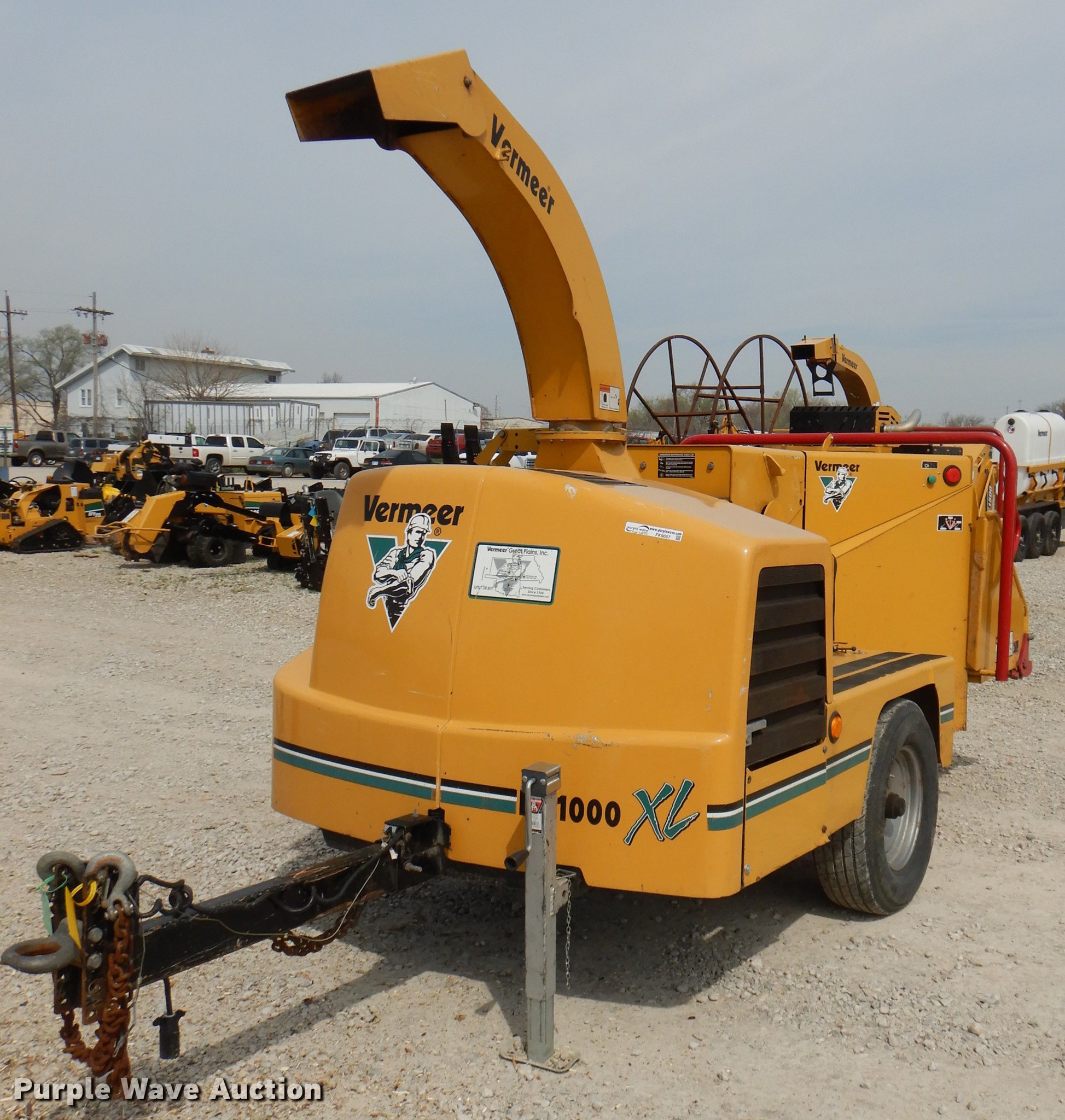 2005 Vermeer BC1000XL wood chipper in Brookline, MO Item FK9057 sold
