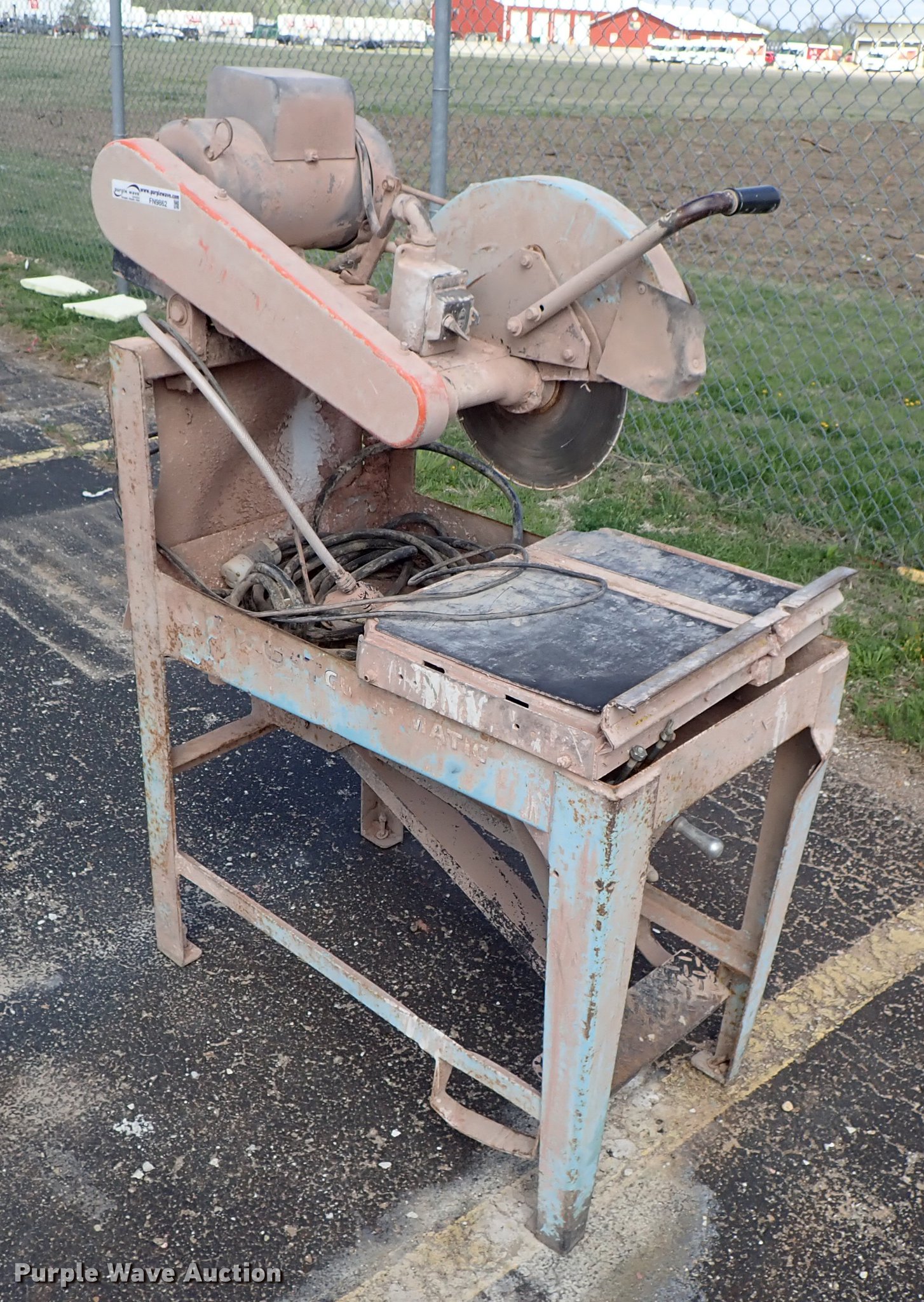 Target Guardmatic masonry saw in Wichita, KS Item FN9862 sold