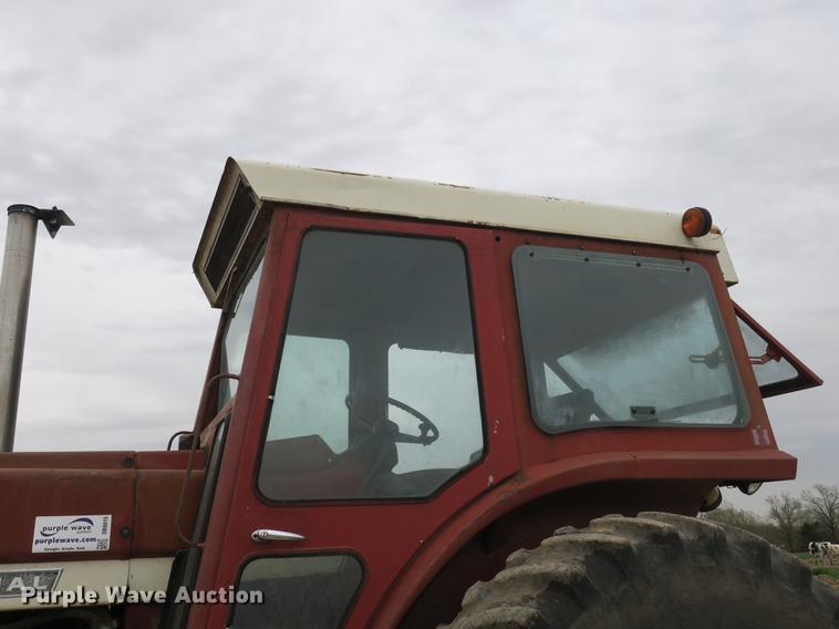 image for item DB8815 International 1066 tractor