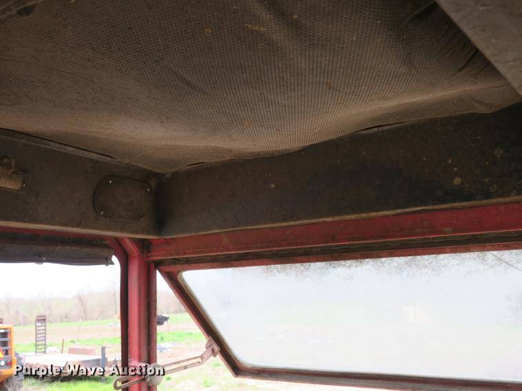 image for item DB8815 International 1066 tractor