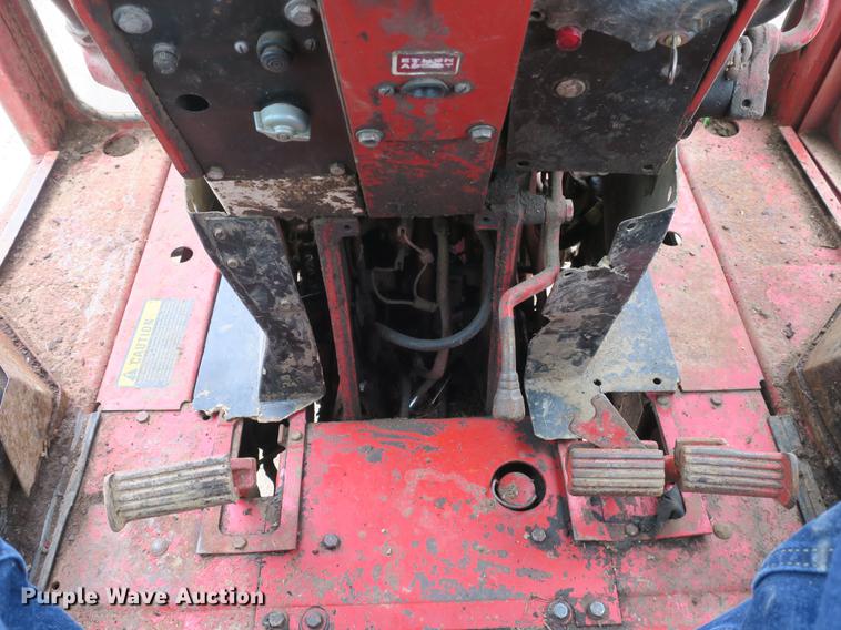 image for item DB8815 International 1066 tractor