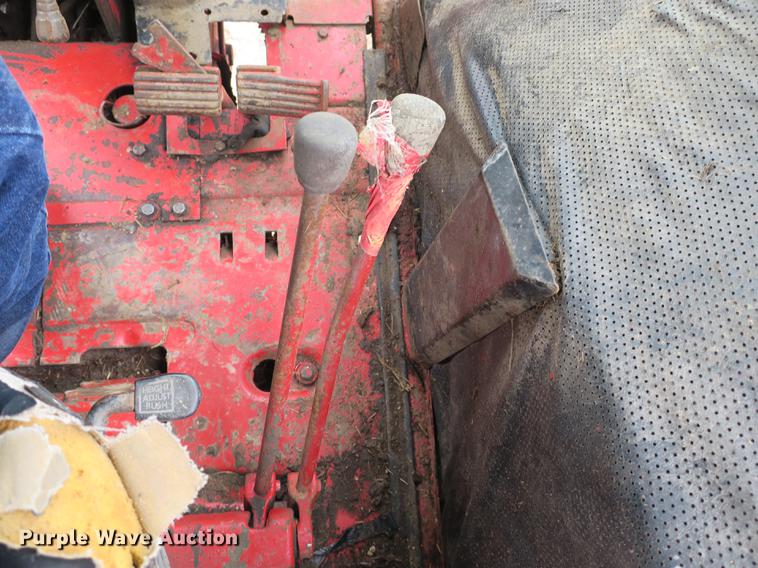 image for item DB8815 International 1066 tractor