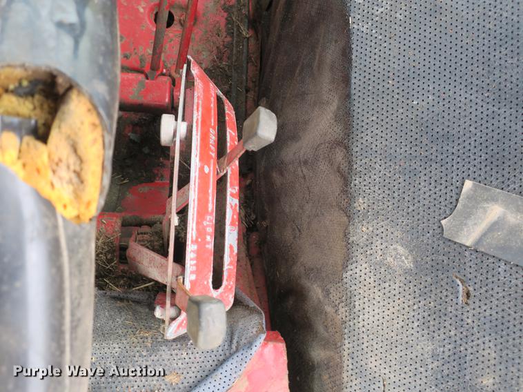 image for item DB8815 International 1066 tractor