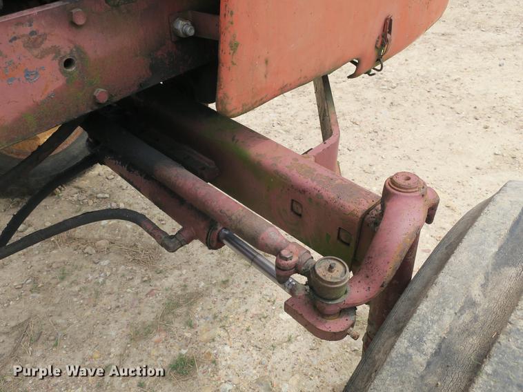 image for item DB8816 Allis Chalmers 7000 tractor