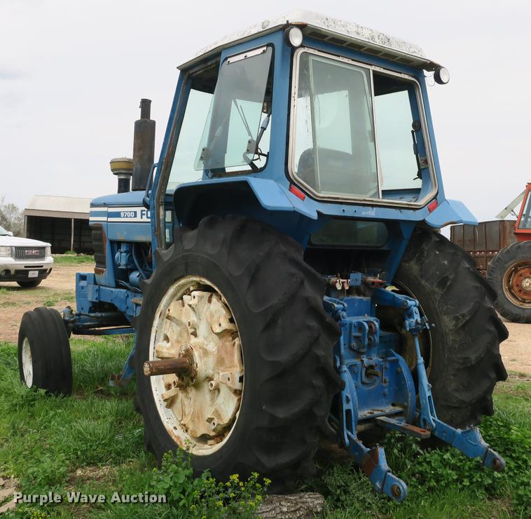 image for item DB8818 Ford 9700 tractor