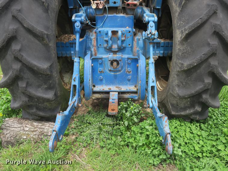 image for item DB8818 Ford 9700 tractor