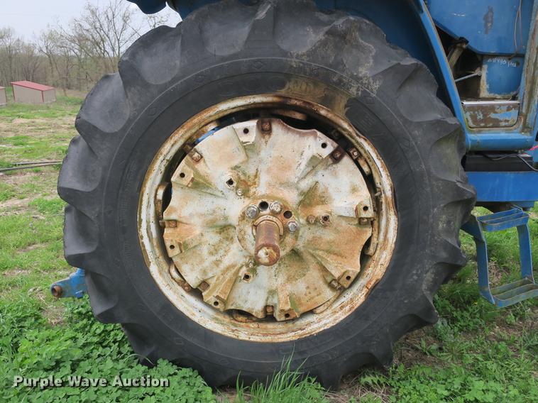 image for item DB8818 Ford 9700 tractor