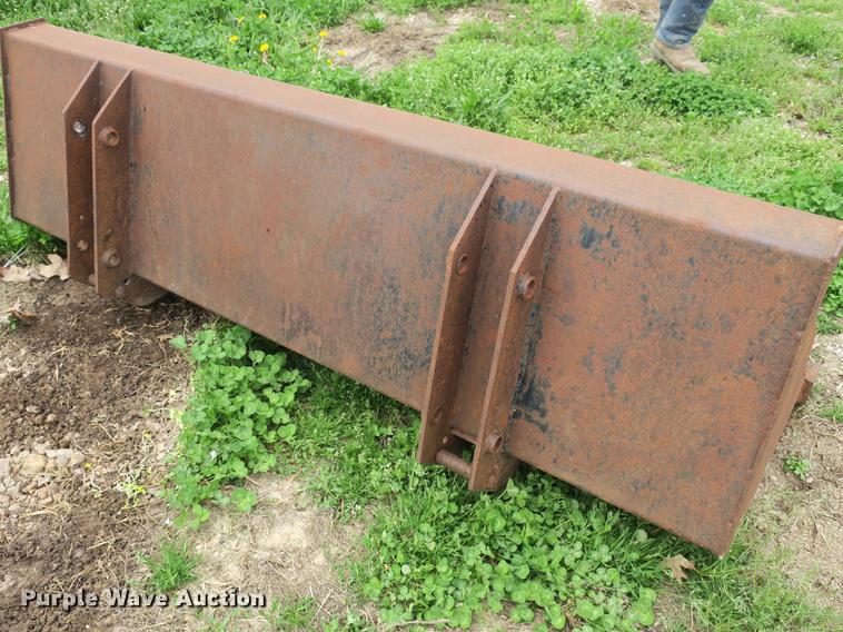 image for item DB8819 New Holland 5030 MFWD tractor