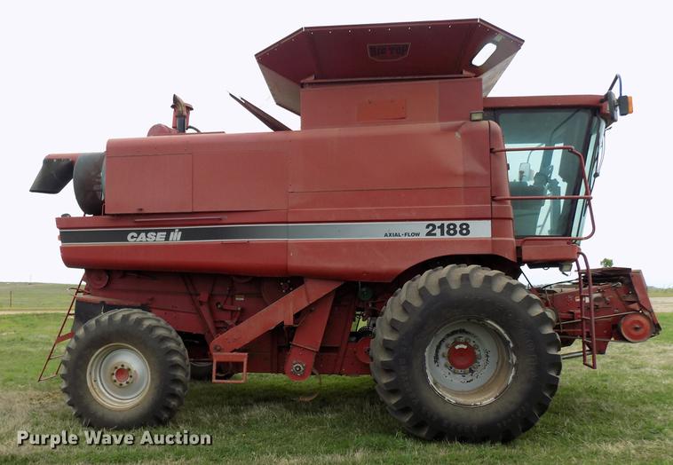 image for item DB9710 1995 Case IH 2188 combine