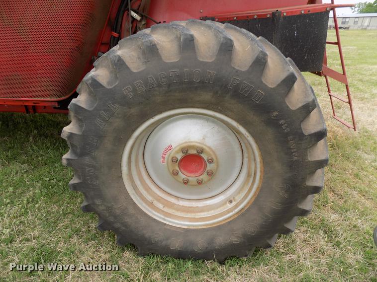 image for item DB9710 1995 Case IH 2188 combine