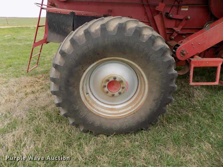 image for item DB9710 1995 Case IH 2188 combine