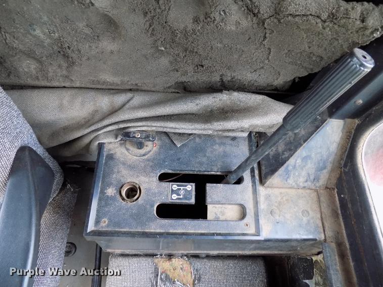 image for item DB9711 1991 Case IH 1680 combine