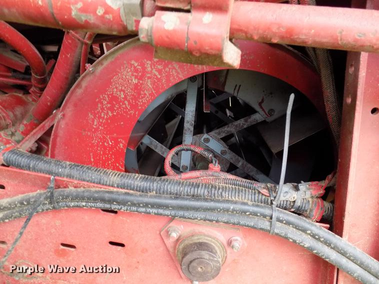 image for item DB9711 1991 Case IH 1680 combine