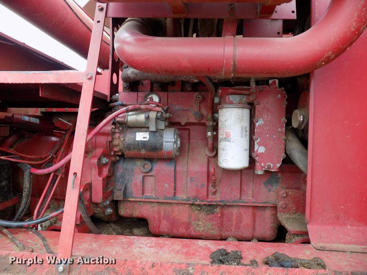 image for item DB9711 1991 Case IH 1680 combine