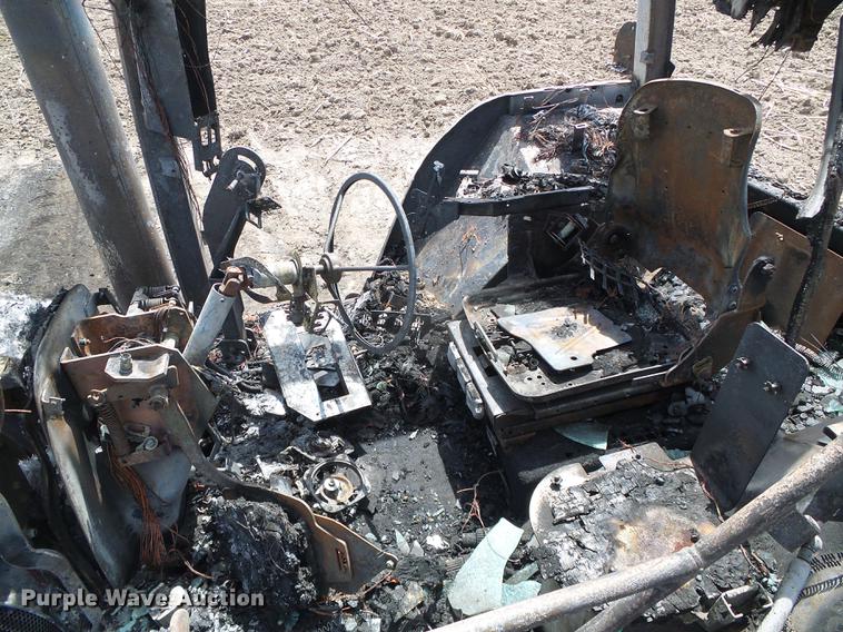 image for item DC5219 2010 Case IH Magnum 215 AFS MFWD tractor