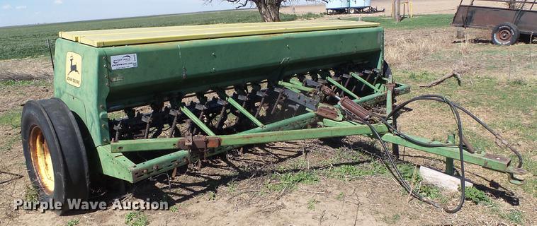 image for item DC5221 John Deere 8300 grain drill