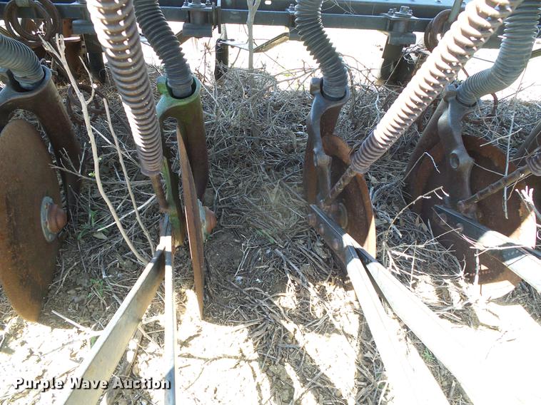 image for item DC5221 John Deere 8300 grain drill