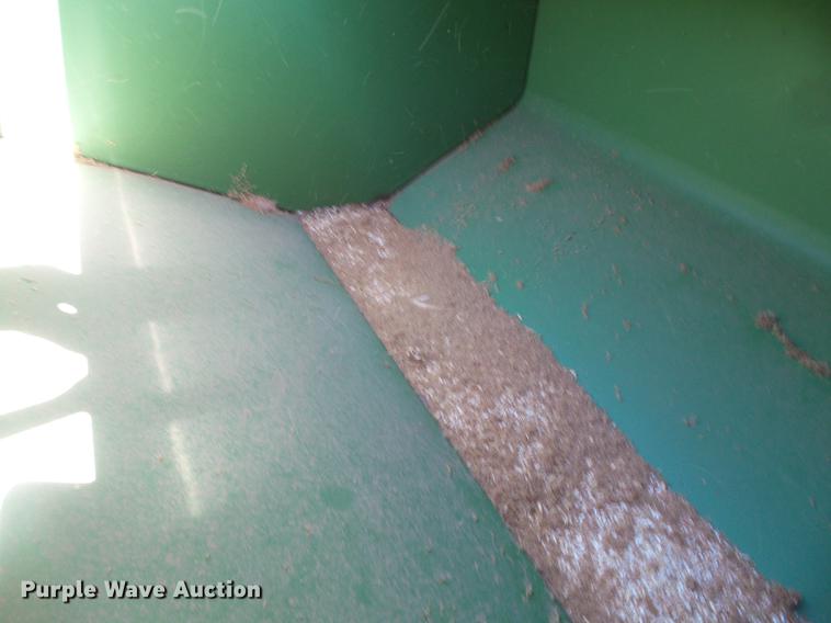 image for item DC5221 John Deere 8300 grain drill