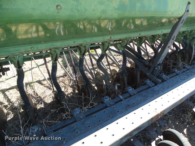 image for item DC5221 John Deere 8300 grain drill