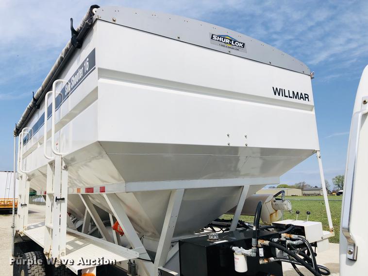 image for item DC8708 2017 Willmar SS16 fertilizer tender bed