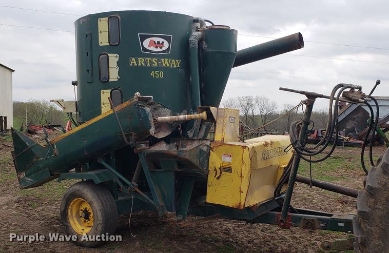 image for item DD4089 Art's Way 450 feed grinder