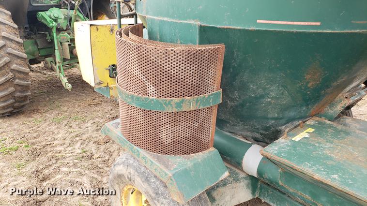 image for item DD4089 Art's Way 450 feed grinder