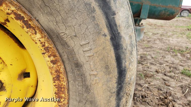 image for item DD4089 Art's Way 450 feed grinder