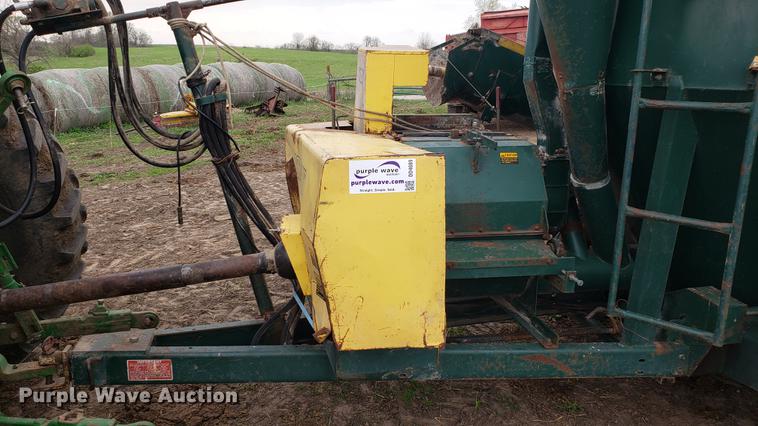 image for item DD4089 Art's Way 450 feed grinder