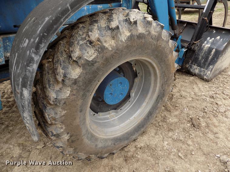 image for item DE1130 Ford 8830 MFWD tractor