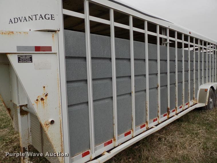 image for item DE1132 2005 Travalong Advantage livestock trailer
