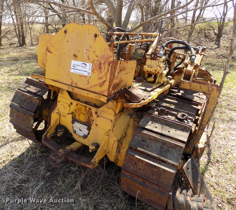 image for item DE1135 1936 Caterpillar RD4 dozer