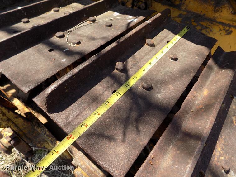 image for item DE1135 1936 Caterpillar RD4 dozer