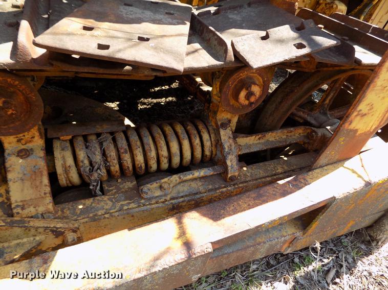 image for item DE1135 1936 Caterpillar RD4 dozer