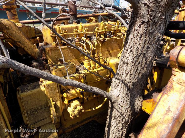 image for item DE1135 1936 Caterpillar RD4 dozer