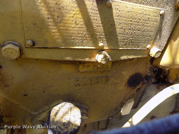 image for item DE1135 1936 Caterpillar RD4 dozer