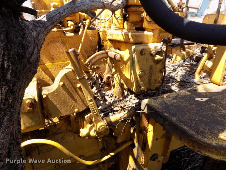 image for item DE1135 1936 Caterpillar RD4 dozer